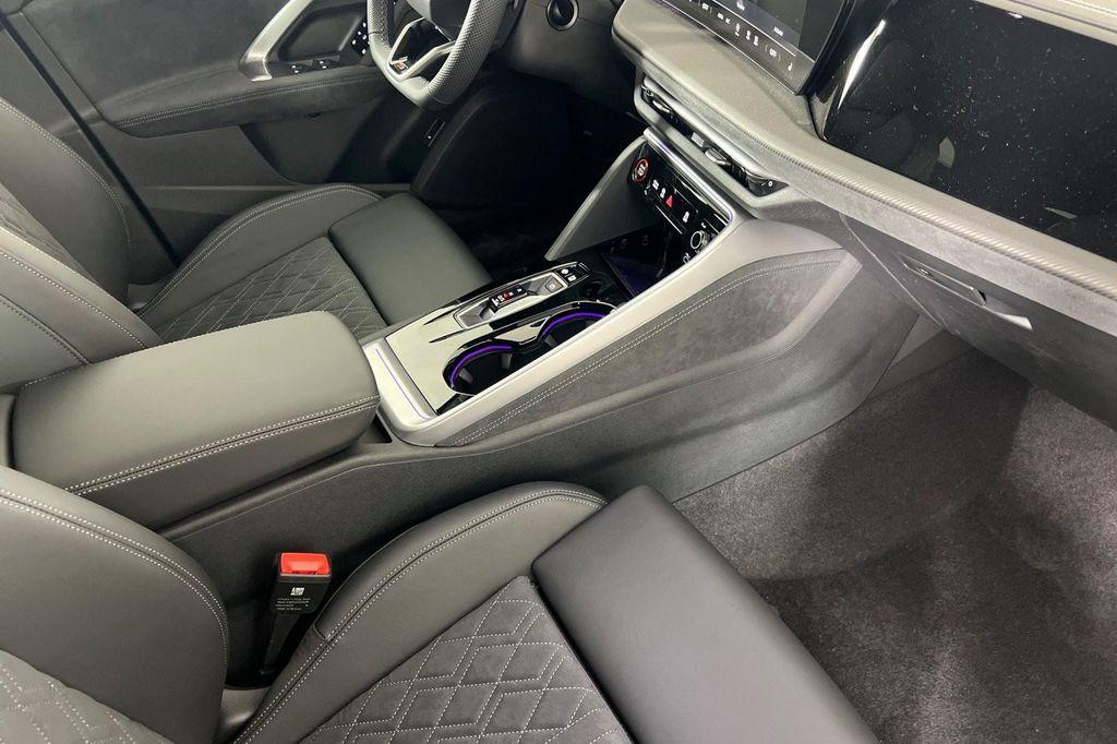 new 2025 Audi SQ5 car, priced at $73,300