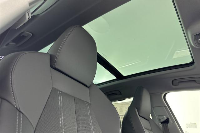 new 2025 Audi Q5 car, priced at $60,960