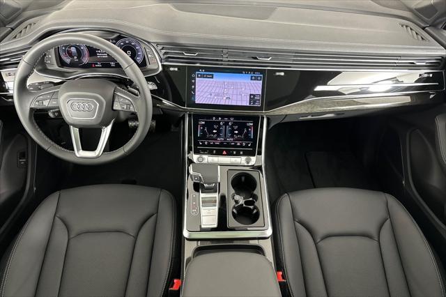 new 2025 Audi Q7 car, priced at $77,305