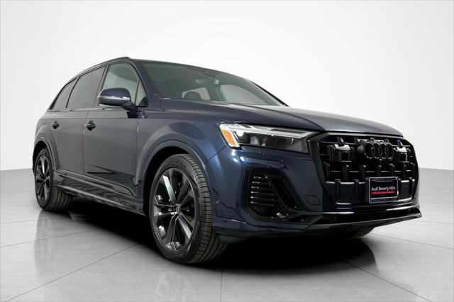 new 2025 Audi Q7 car, priced at $77,305