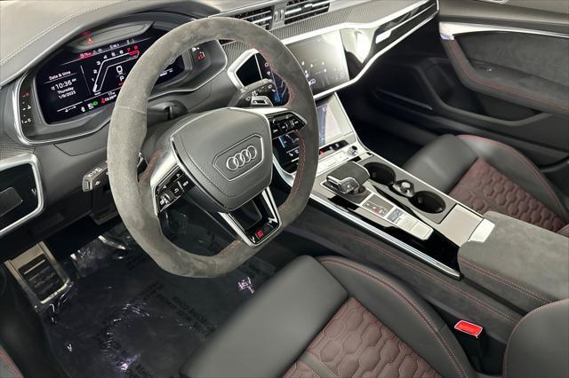 new 2025 Audi RS 6 Avant car, priced at $146,990