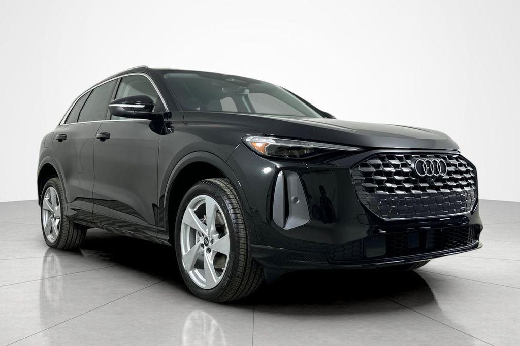 new 2025 Audi Q5 car, priced at $61,240