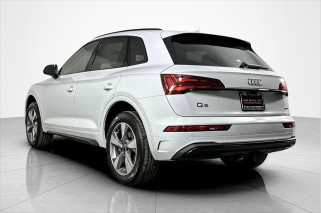 new 2025 Audi Q5 car, priced at $50,860