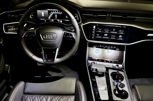 new 2025 Audi S7 car, priced at $100,735