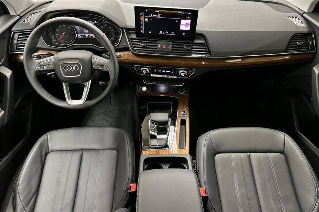 new 2025 Audi Q5 car, priced at $49,360