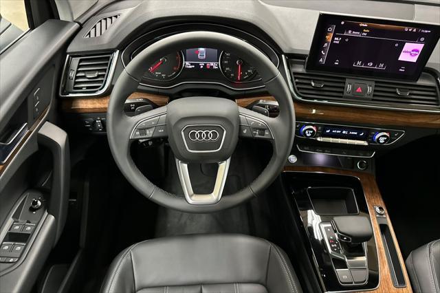 new 2025 Audi Q5 car, priced at $49,360