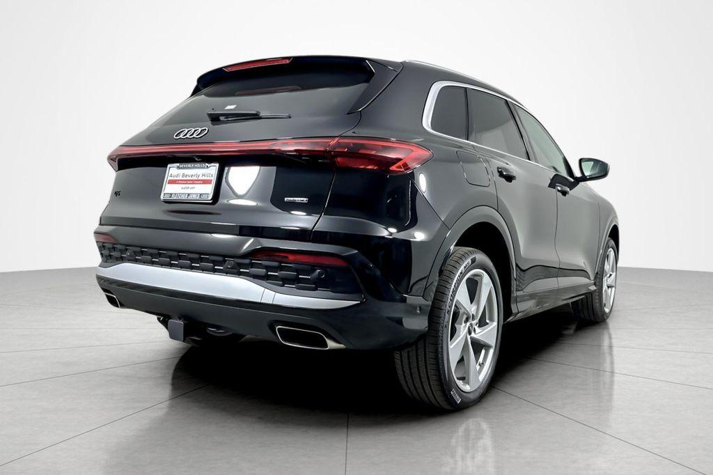 new 2025 Audi Q5 car, priced at $61,890