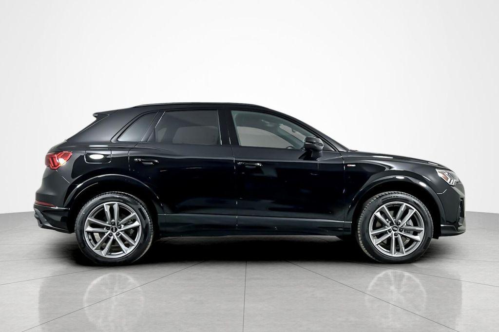 new 2025 Audi Q3 car, priced at $45,975