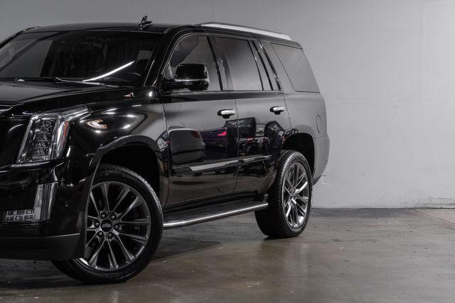 used 2020 Cadillac Escalade car, priced at $34,991