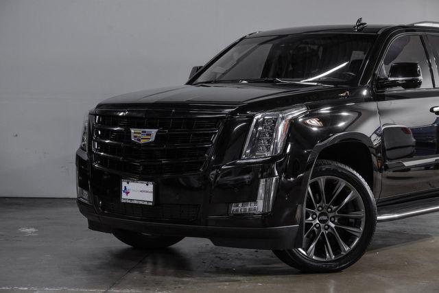 used 2020 Cadillac Escalade car, priced at $34,991