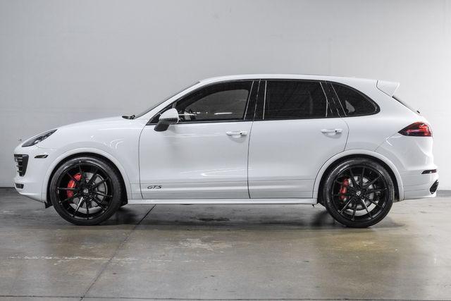 used 2018 Porsche Cayenne car, priced at $39,991