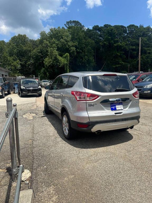 used 2013 Ford Escape car, priced at $5,900