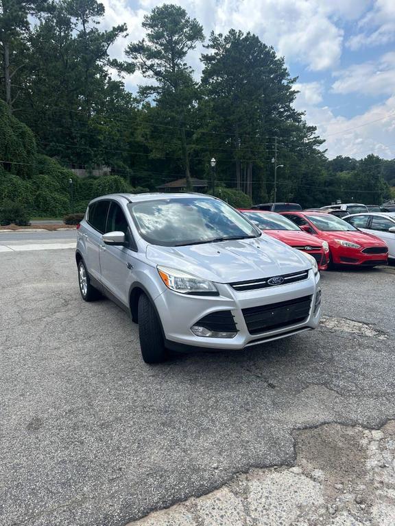 used 2013 Ford Escape car, priced at $5,900