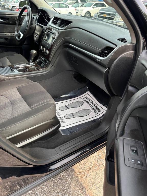 used 2016 Chevrolet Traverse car, priced at $6,900