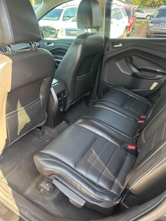 used 2013 Ford Escape car, priced at $5,900