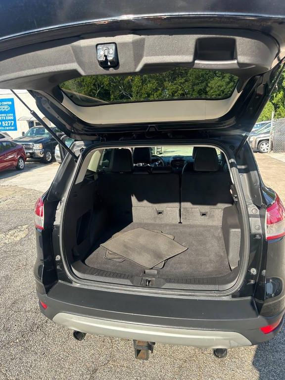 used 2013 Ford Escape car, priced at $5,900