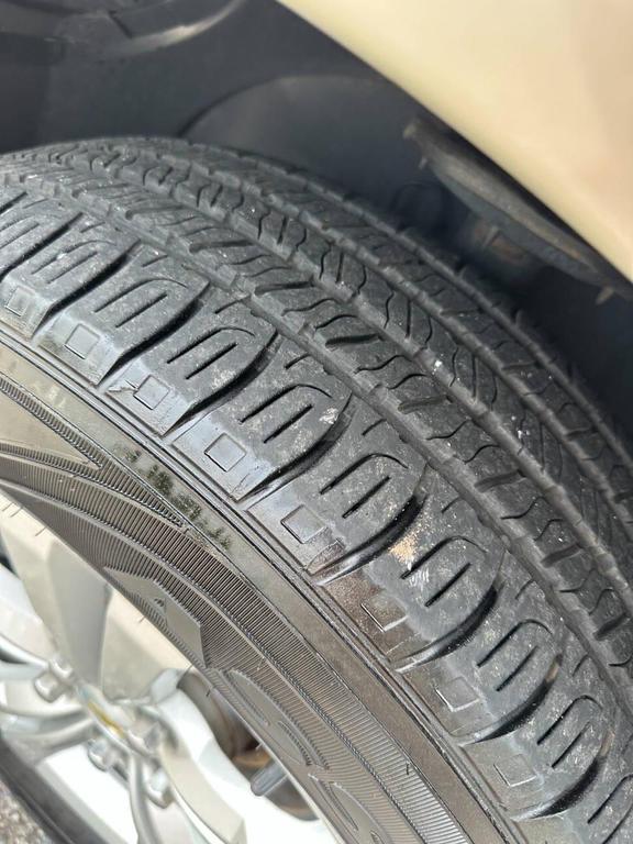 used 2012 Chevrolet Equinox car, priced at $5,900