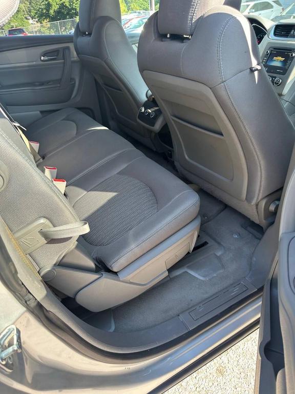 used 2016 Chevrolet Traverse car, priced at $4,900