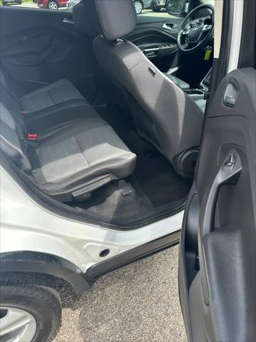 used 2015 Ford Escape car, priced at $5,900