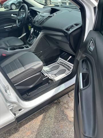 used 2015 Ford Escape car, priced at $5,900