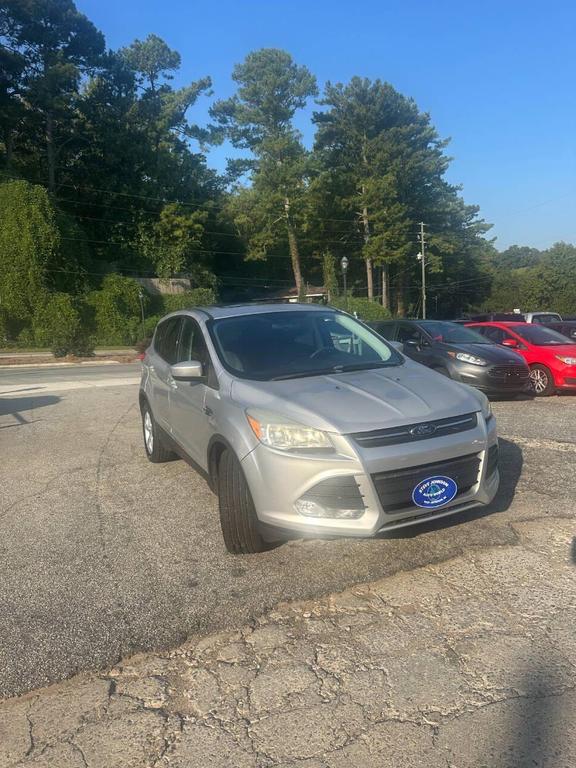 used 2015 Ford Escape car, priced at $5,900