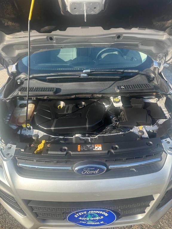 used 2015 Ford Escape car, priced at $5,900