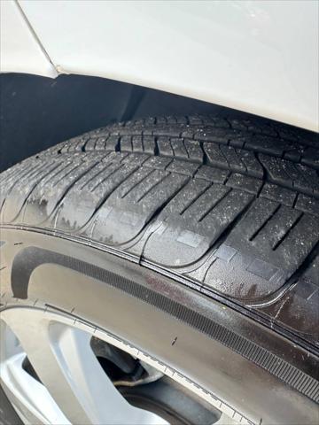 used 2016 Chevrolet Traverse car, priced at $5,500