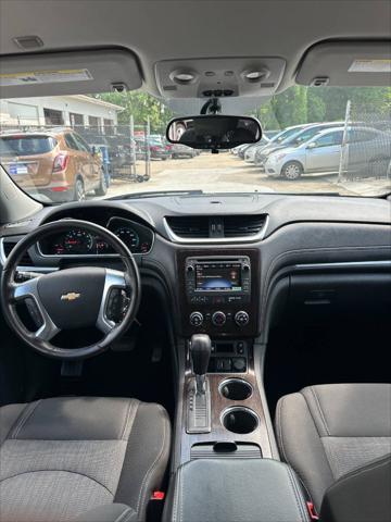 used 2016 Chevrolet Traverse car, priced at $5,500