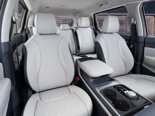 new 2025 Kia Carnival Hybrid car, priced at $44,730