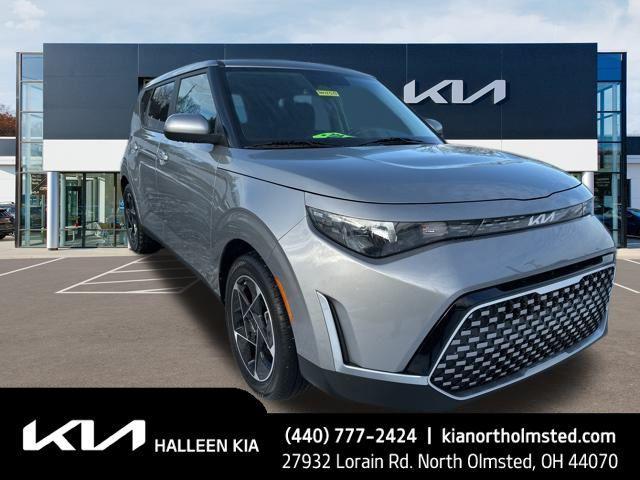 used 2023 Kia Soul car, priced at $20,912