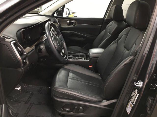 used 2023 Kia Sorento car, priced at $30,688