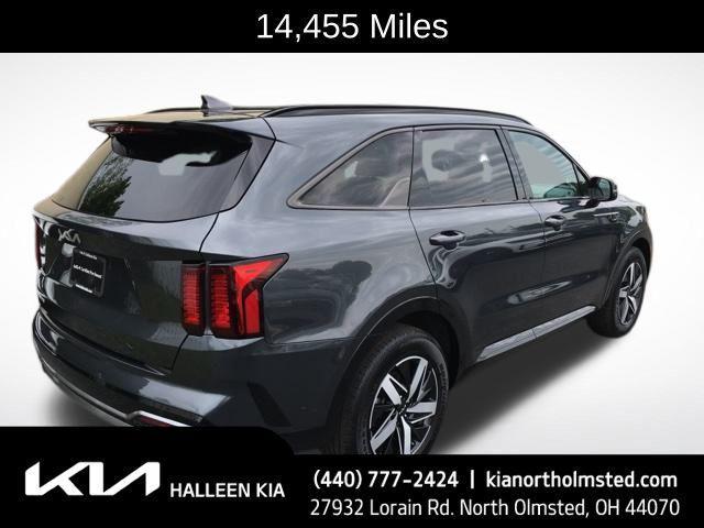 used 2023 Kia Sorento car, priced at $30,688