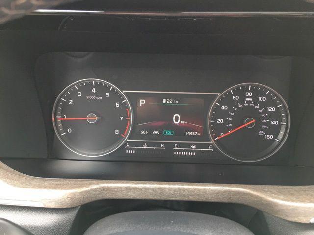 used 2023 Kia Sorento car, priced at $30,688