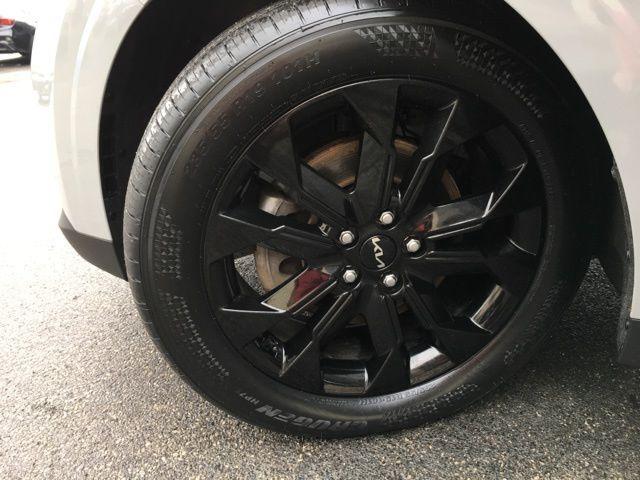 used 2022 Kia Carnival car, priced at $34,840
