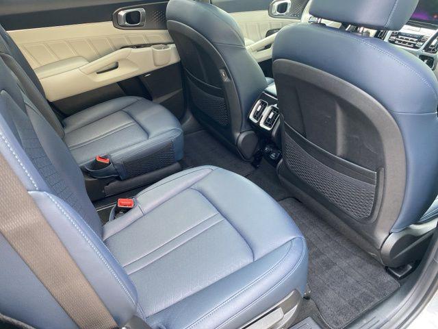 used 2023 Kia Sorento Plug-In Hybrid car, priced at $39,706