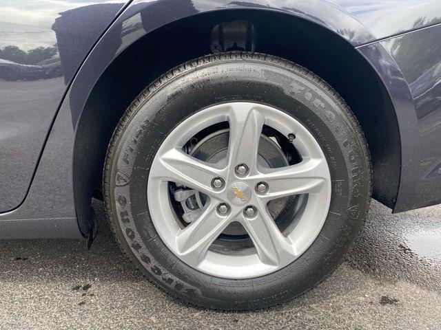 used 2022 Chevrolet Malibu car, priced at $20,415