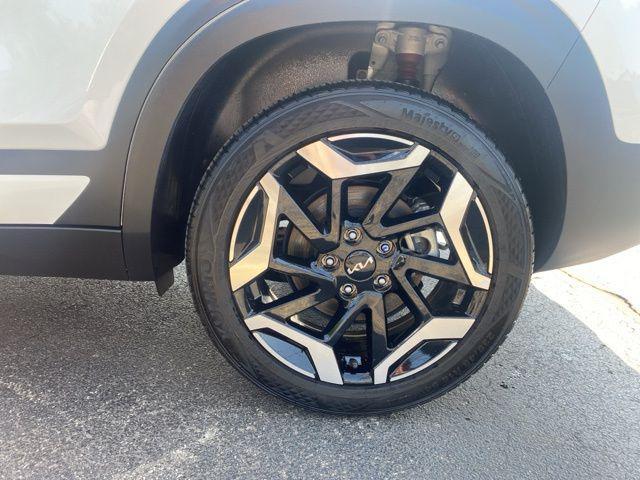 used 2024 Kia Seltos car, priced at $26,809