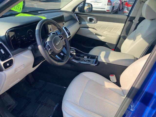 used 2023 Kia Sorento car, priced at $32,684