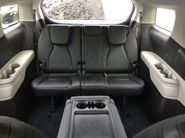 used 2024 Kia Carnival car, priced at $33,809