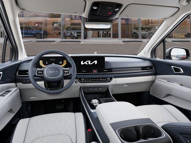 new 2025 Kia Carnival Hybrid car, priced at $45,060