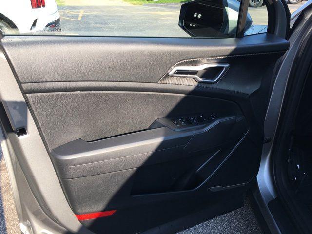 used 2023 Kia Sportage Hybrid car, priced at $22,161