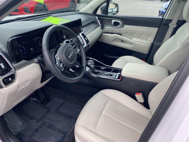 used 2023 Kia Sorento car, priced at $33,875