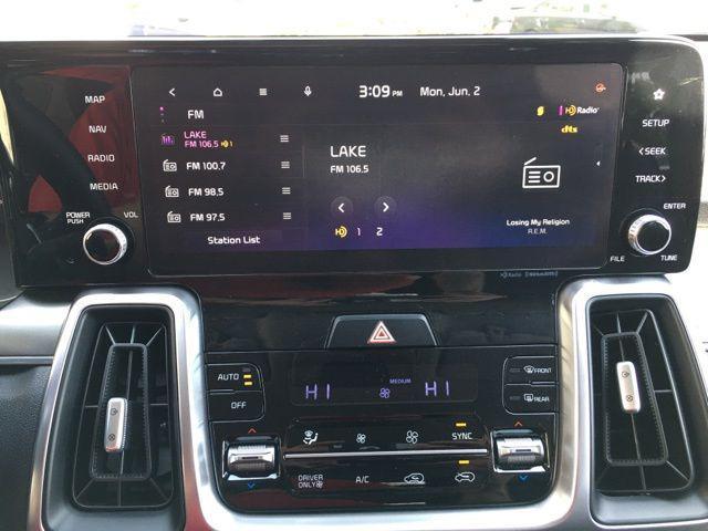 used 2023 Kia Sorento Hybrid car, priced at $33,912