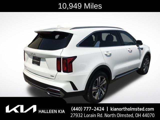 used 2023 Kia Sorento Hybrid car, priced at $33,912