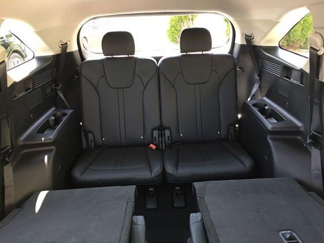 used 2023 Kia Sorento Hybrid car, priced at $33,912