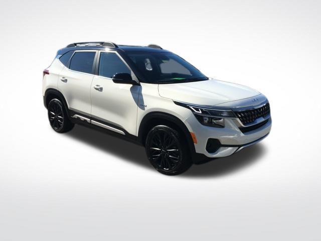 used 2022 Kia Seltos car, priced at $22,539
