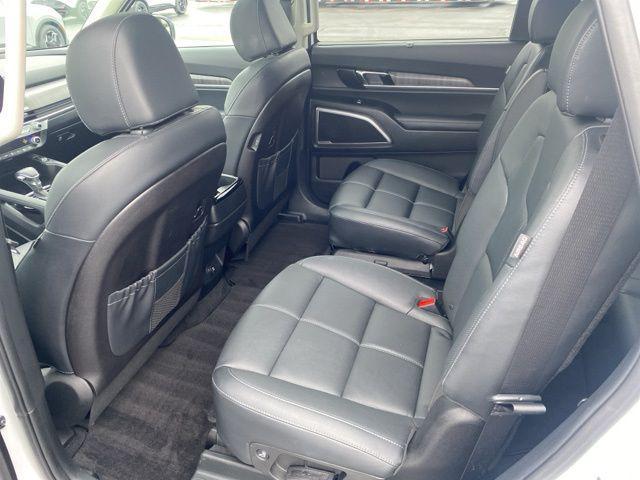 used 2023 Kia Telluride car, priced at $37,880