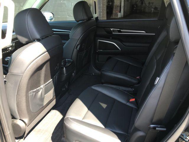 used 2024 Kia Telluride car, priced at $38,050