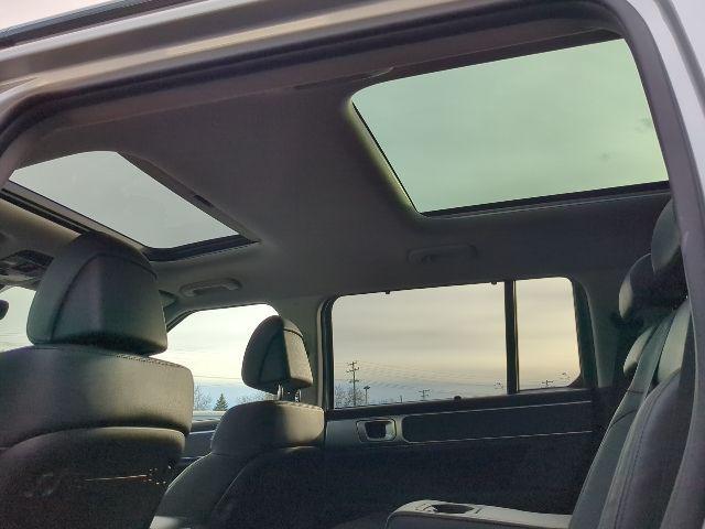 used 2024 Hyundai Santa Fe car, priced at $37,095