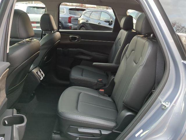 used 2023 Kia Sorento car, priced at $29,929